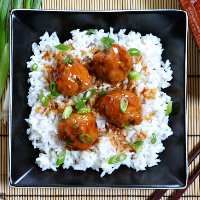 Turkey Sriracha Meatballs